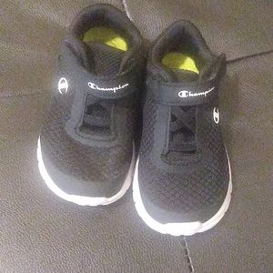 Champion Boys' Toddler Gusto Cross Trainer